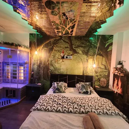 דירה Jacuzzi & Sauna Wola ורשה