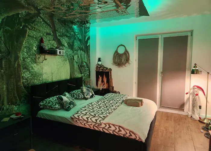 Jacuzzi & Sauna Wola Lejlighed *