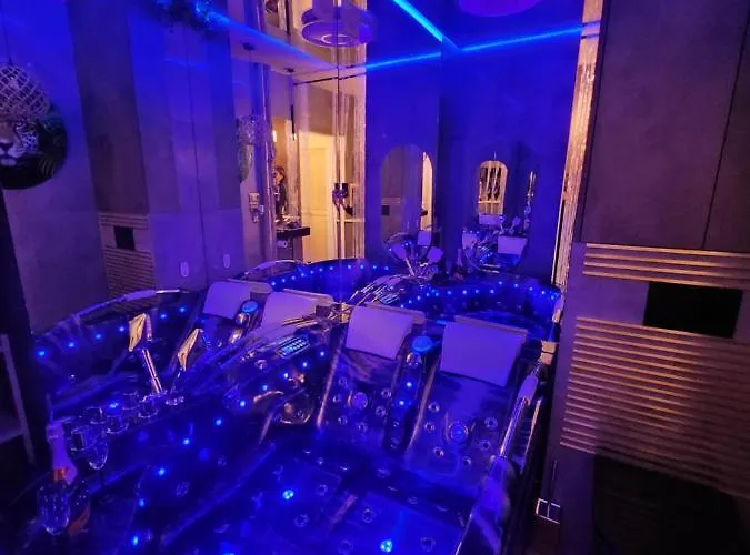 Jacuzzi & Sauna Wola Lejlighed