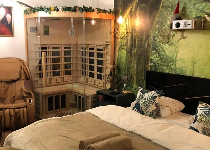 Apartman Jacuzzi & Sauna Wola *